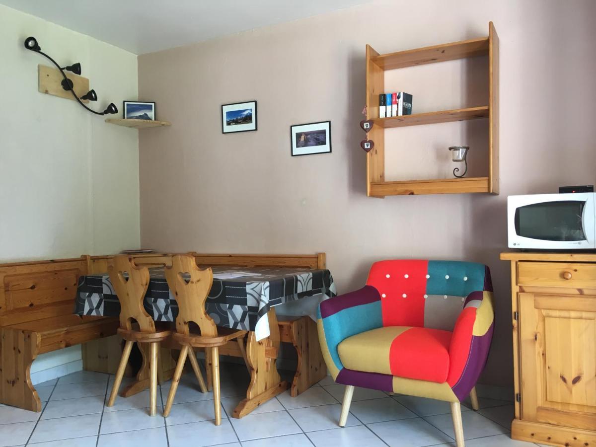 Au Pieds Des 3 Vallees Brides-les-Bains Exterior photo